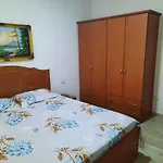 Pine 2 1 Golem (Tirana)