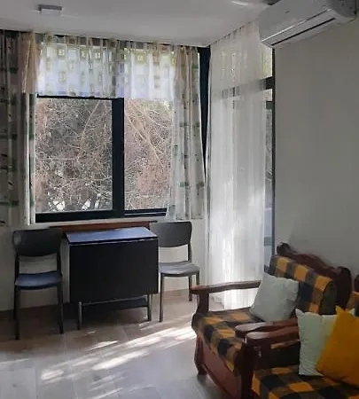 Pine 2 1 Apartment Golem (Tirana)