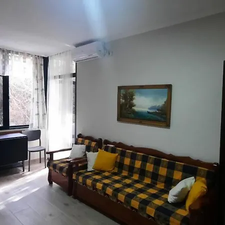 Apartment Pine 2 1